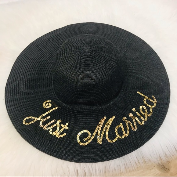 NWT Francesca’s Just Married black Floppy Beach hat - Picture 2 of 5